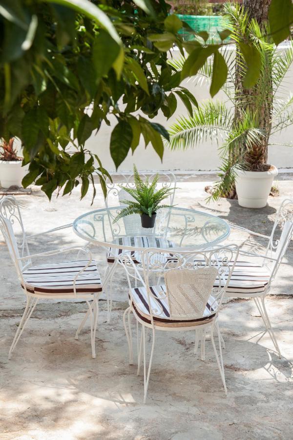 Sunny And Minimal Apt In Glyfada With 3 Bdrm Атина Екстериор снимка